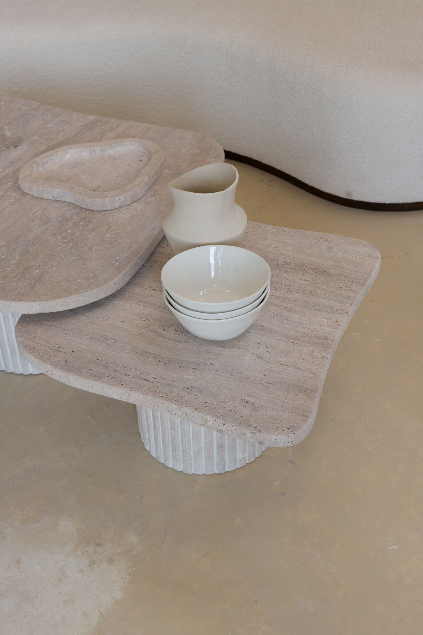 Irregular nesting coffee tables - ATHENA - 70/50 - porous natural travertine