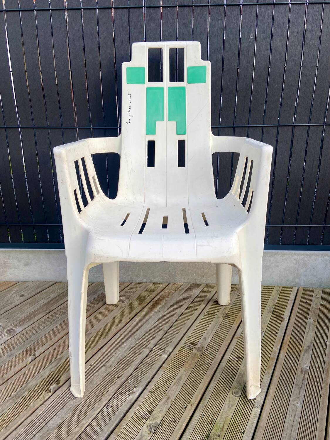 Boston garden chairs by Pierre Paulin