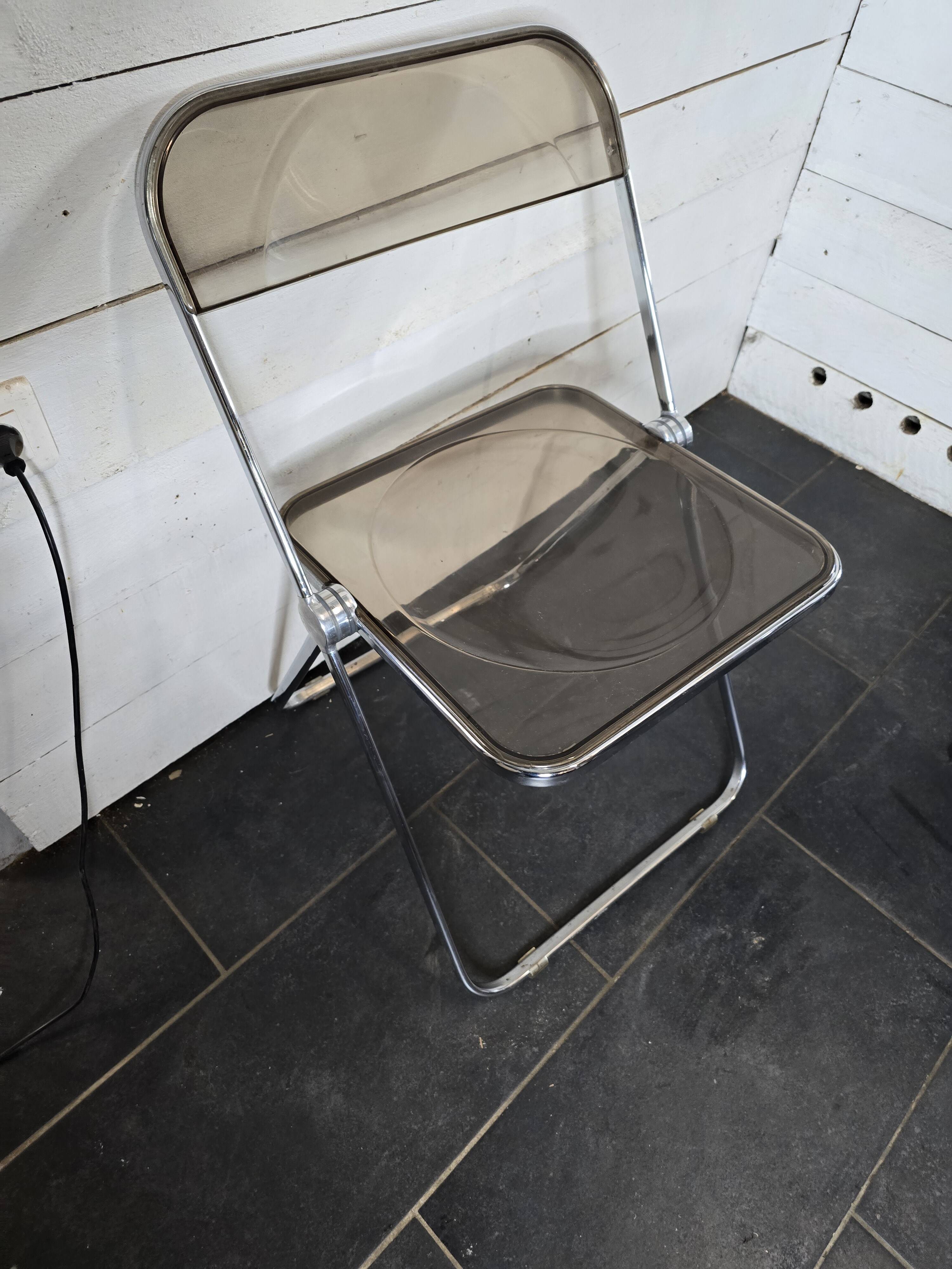 Folding office chair in smoked plexiglass by Giancarlo Piretti, Castelli edition