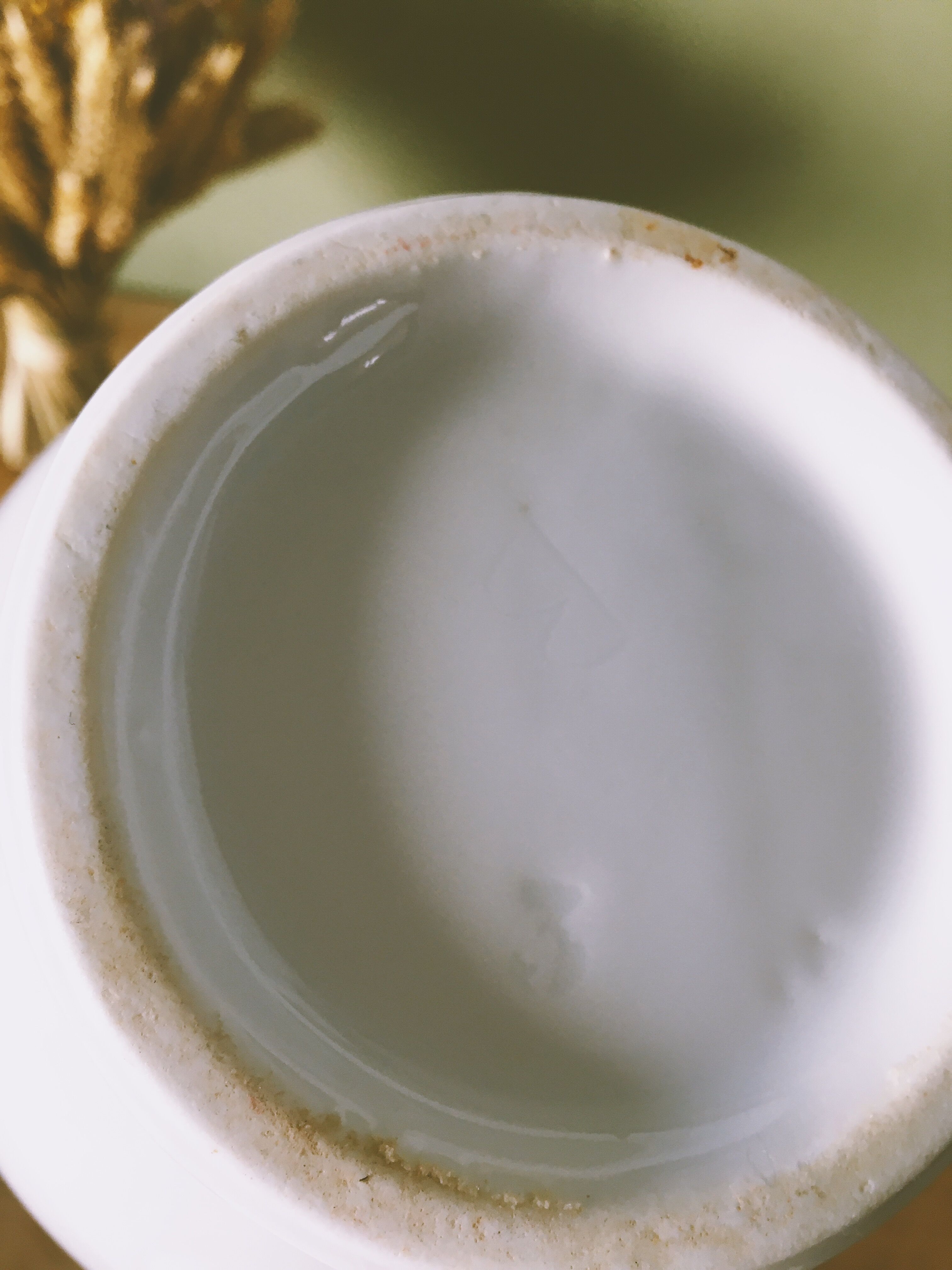 White ceramic pitcher/vase