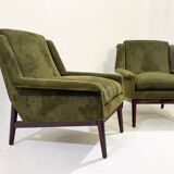Mid-Century Modern Pair of Italian Armchairs, Green Velvet, 1960s