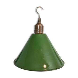 Enamelled hanging