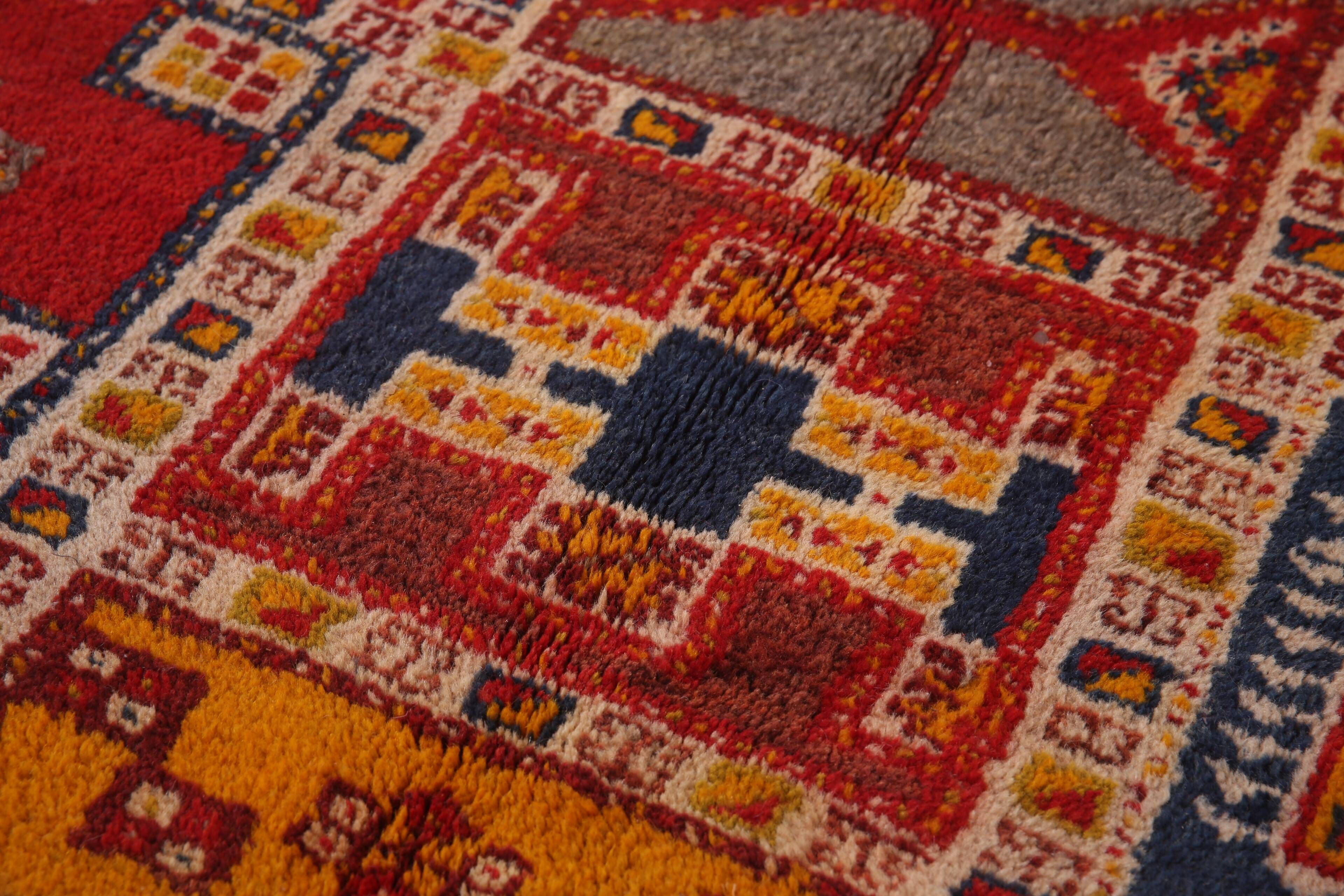 Vintage Moroccan Taznakht Rug 166 x 252 cm - Berber Wool Rug - Handmade Rug