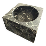 Vase en marble massif