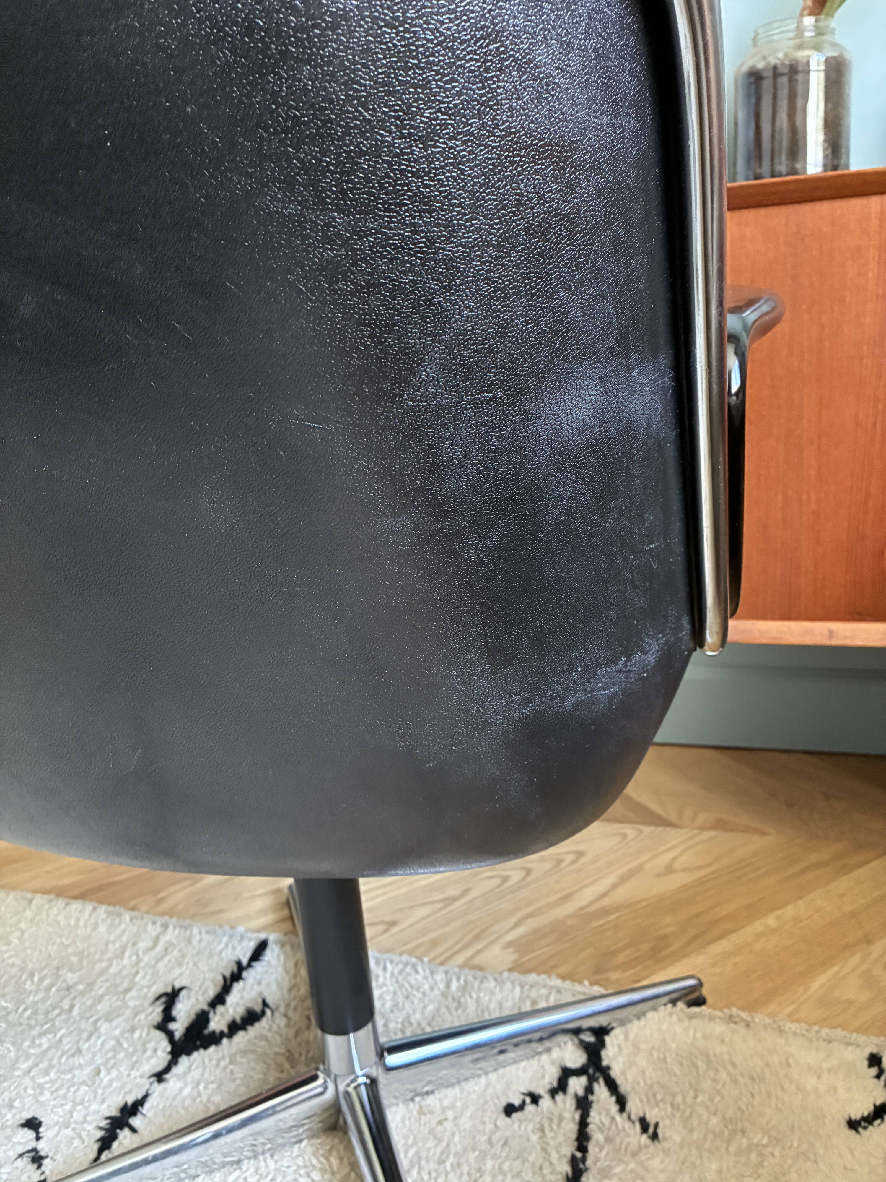 Fauteuil Charles Pollock pour Knoll International