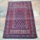 Ancient oriental prayer mat. ( 143 x 92 )