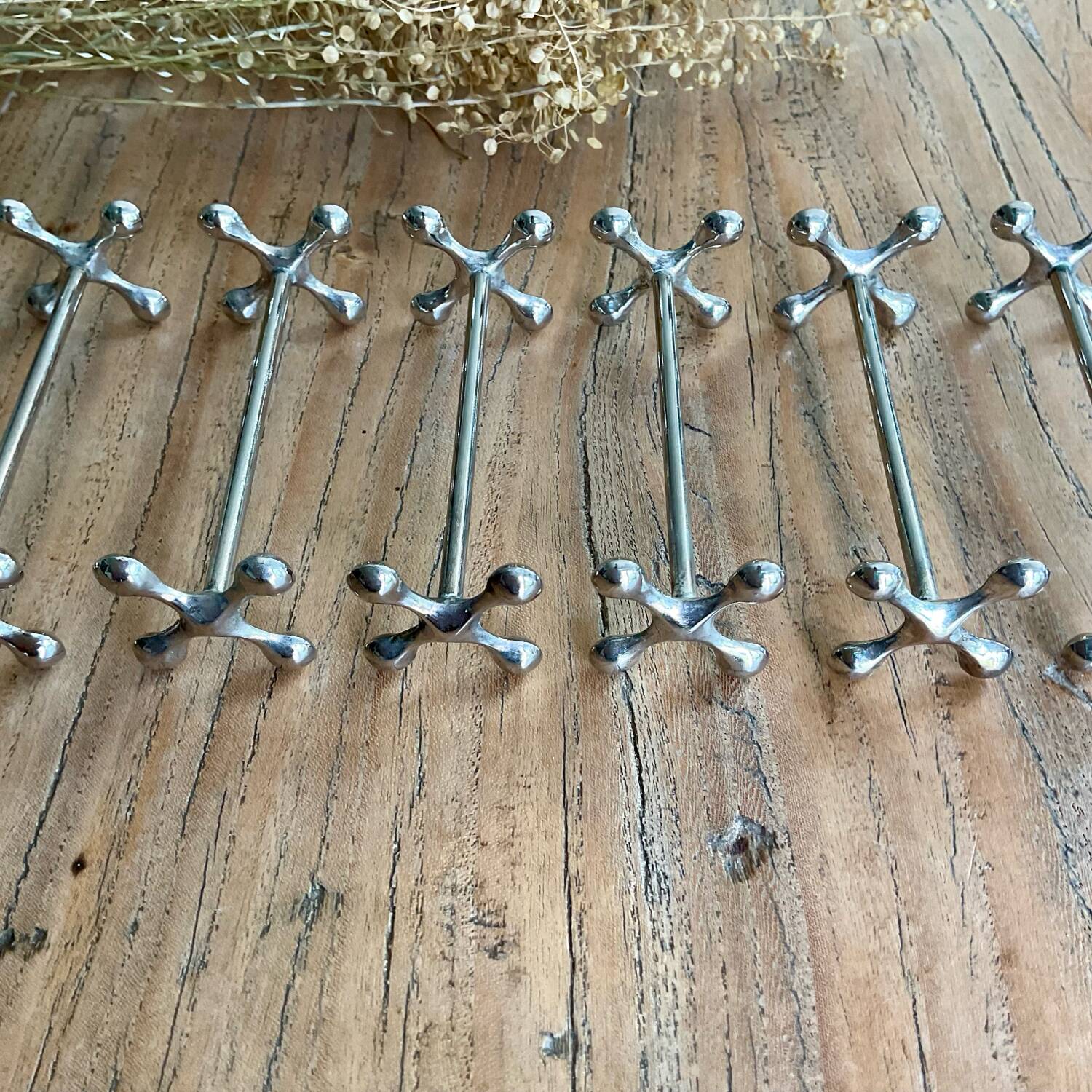 6 vintage knife holders