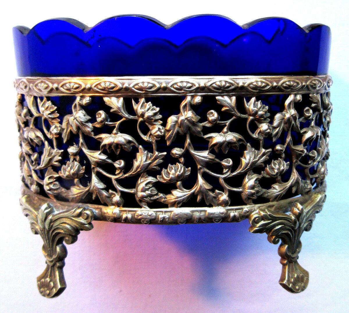 Small table jardiniere, cobalt blue crystal and napoleon iii gilded bronze support