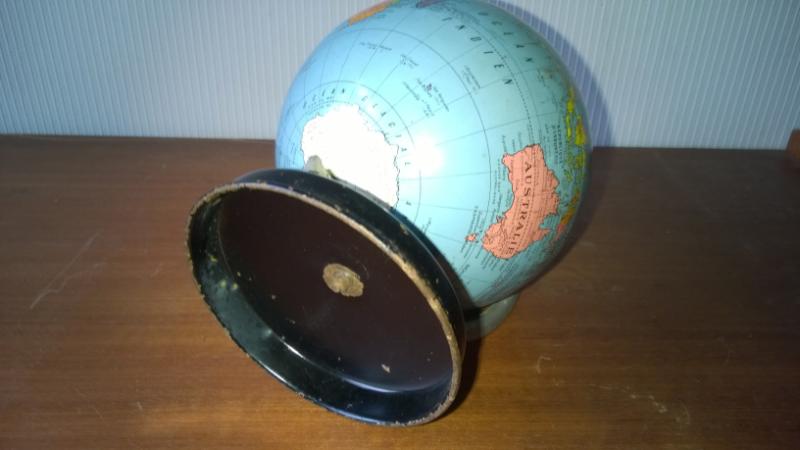 Globe land 50s