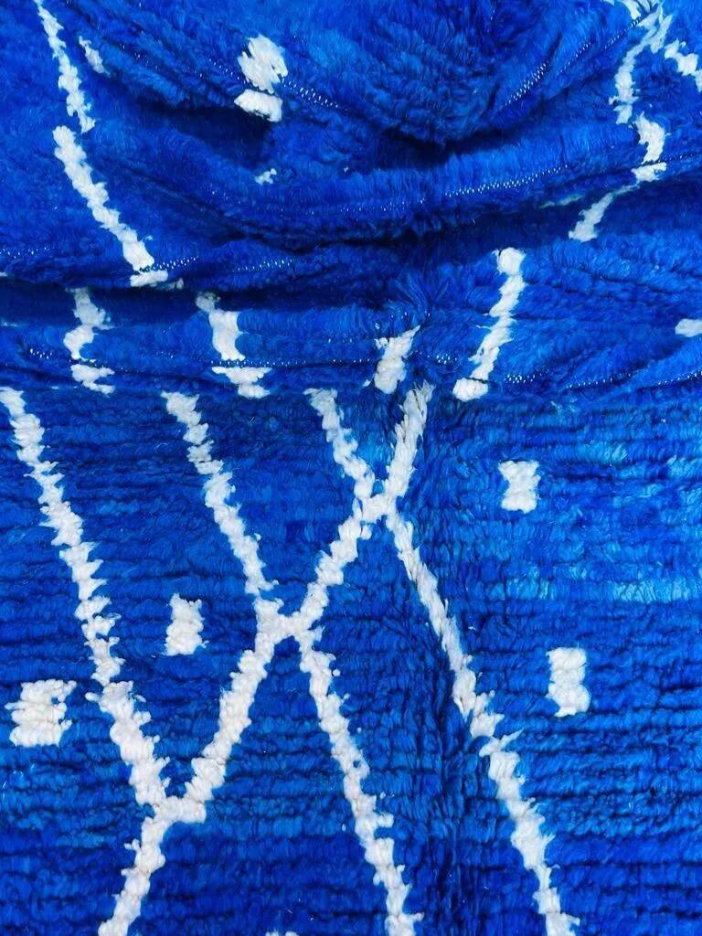 Handmade wool rug from Morocco 2.5 x 1.5 m