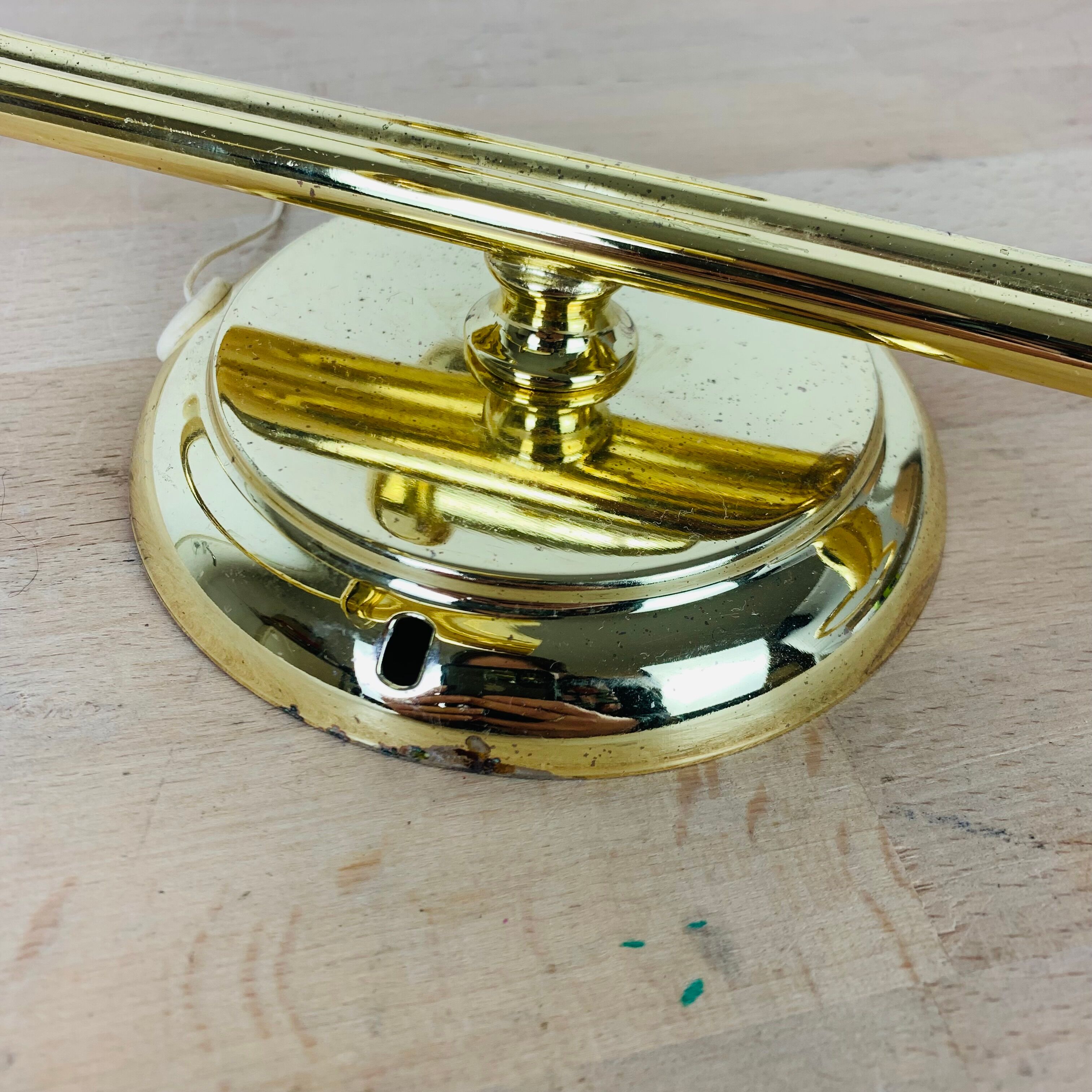 Brass wall lamp Hollywood Regency Je Fassung