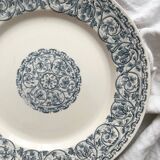 6 iron earthenware flat plates "Renaissance" Creil et Montereau