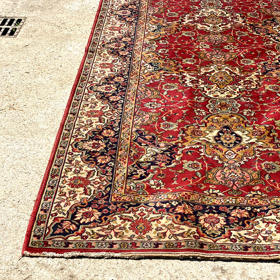 Tapis persan mécanique