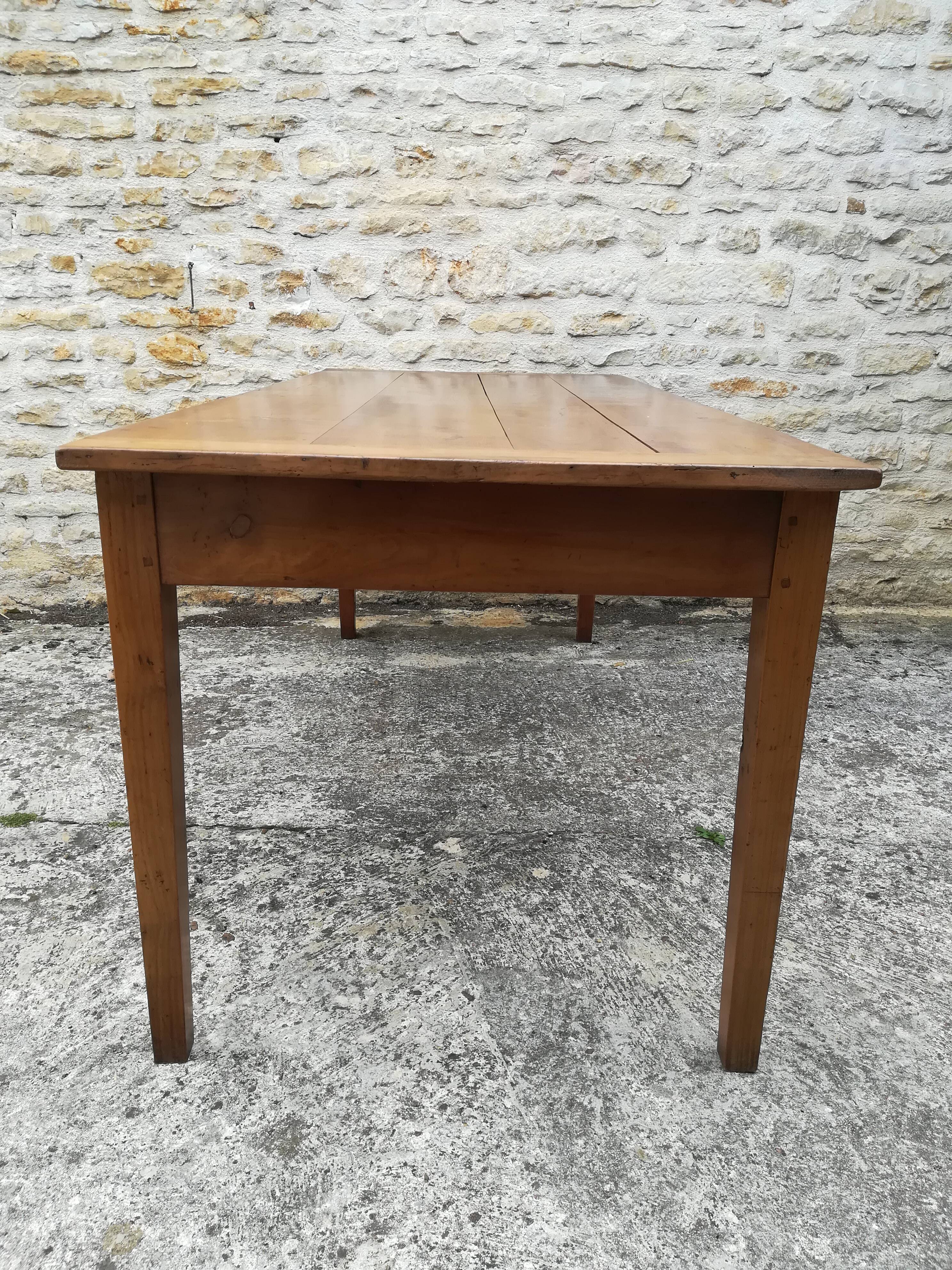 Farm table in solid cherry tree