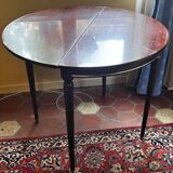 Table ronde Louis XVI en acajou
