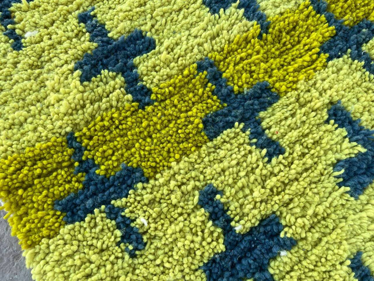 Authentic handmade Moroccan rug 3x2 m