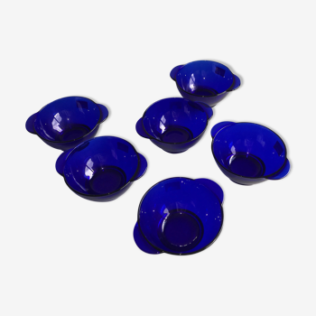 Six blue Duralex ear bowls