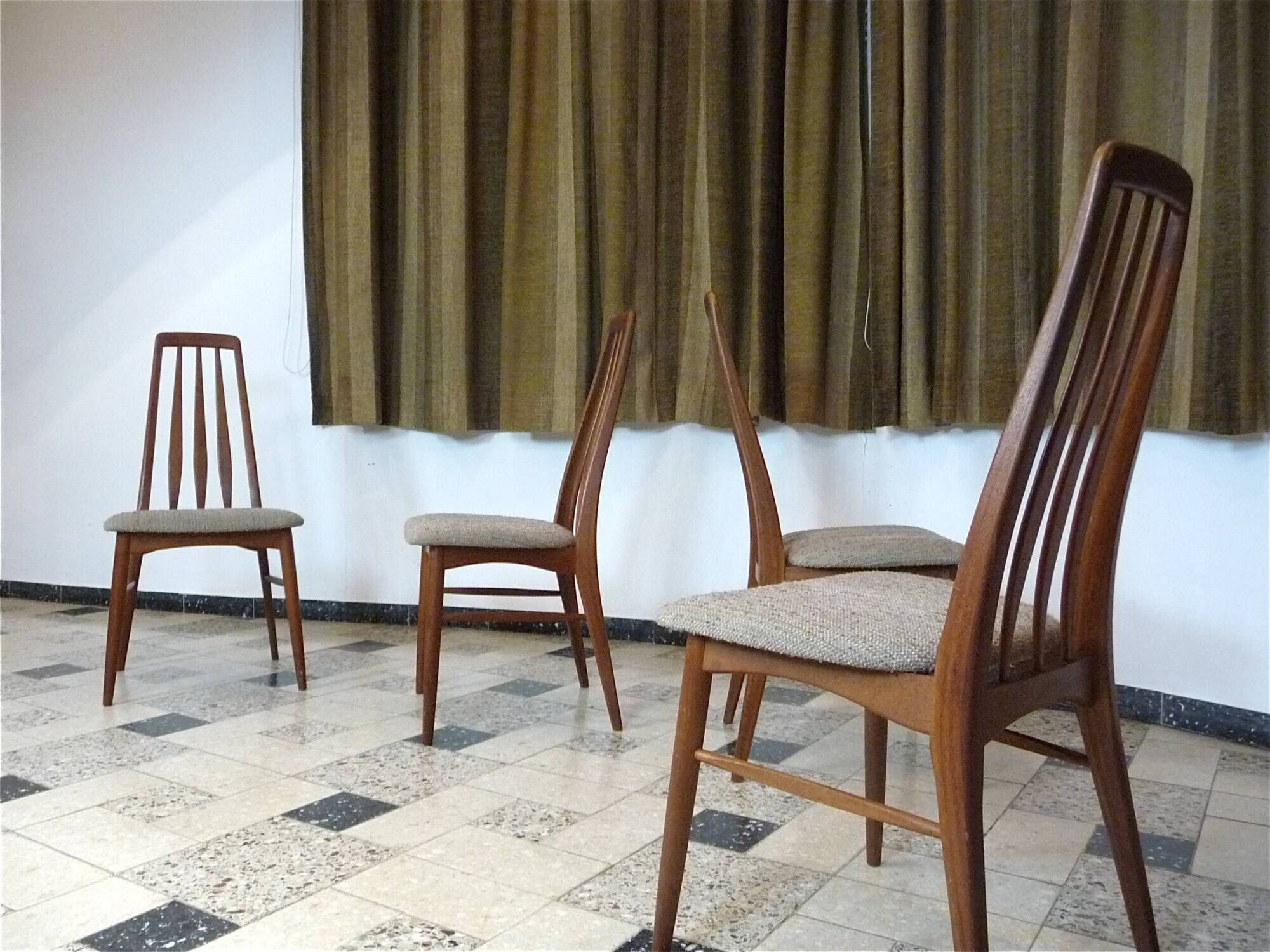 Set of 4 dining room chairs model "Eva" by Niels Koefoed for Koefod Møbelfabrik, Denmark 1960s