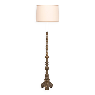 Lampadaire néo-baroque en laiton massif France Années 1950