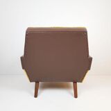 Armchair in ochre yellow and brown skai teddy fabric
