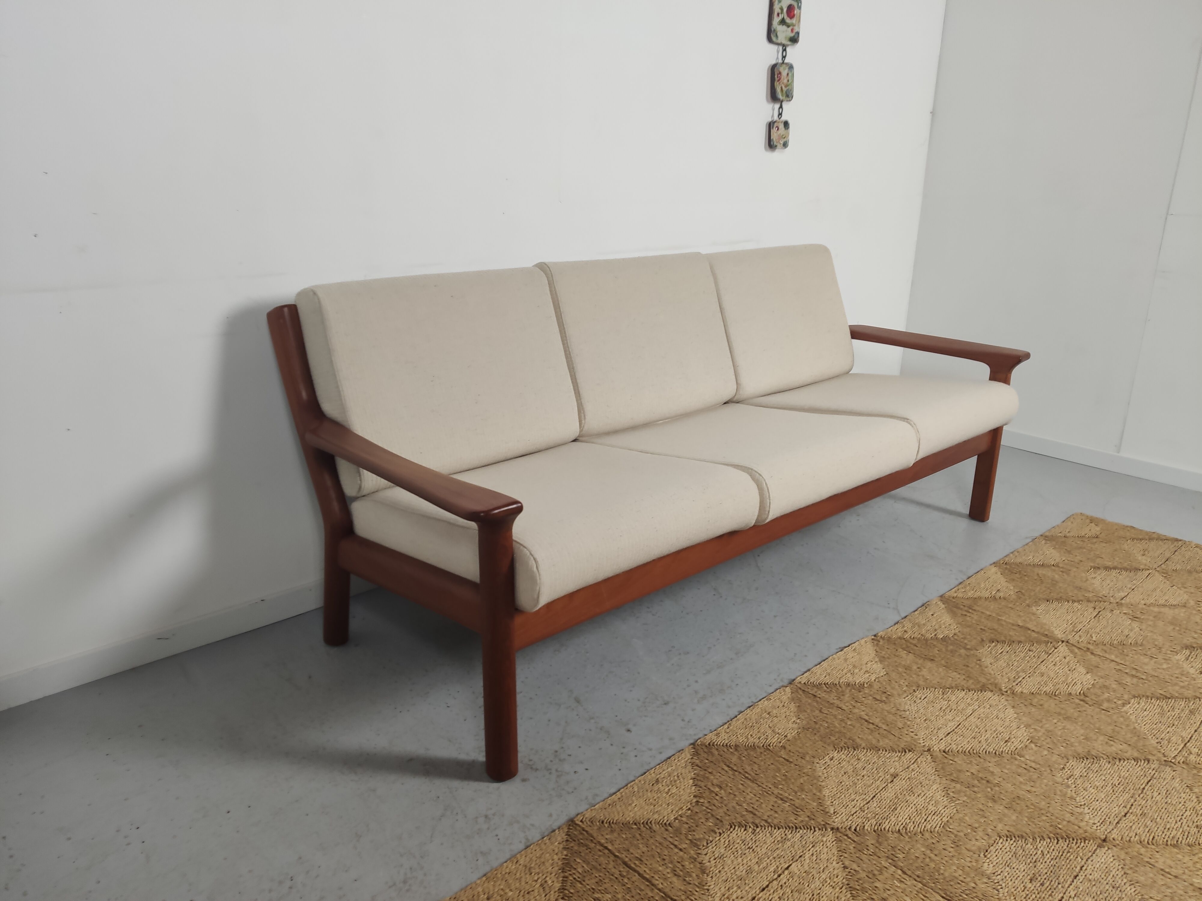 JUUL KRISTENSEN 3-seater teak sofa for Glostrup, Denmark 1960s