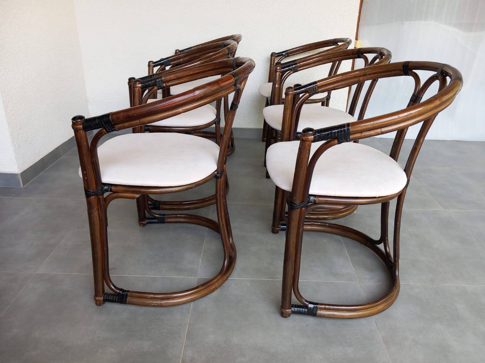 Set of six chairs Italy 1970s