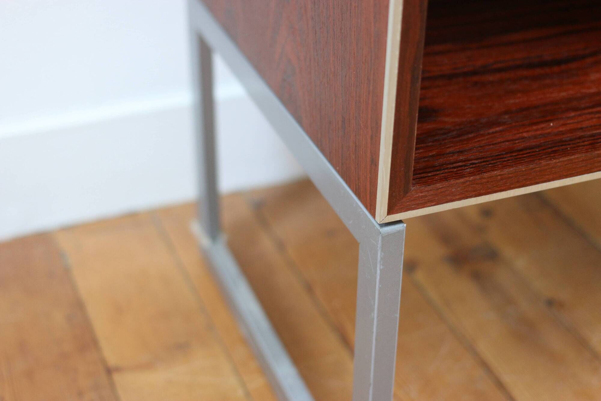 Vintage Scandinavian Bang & Olufsen rosewood hifi cabinet 1970