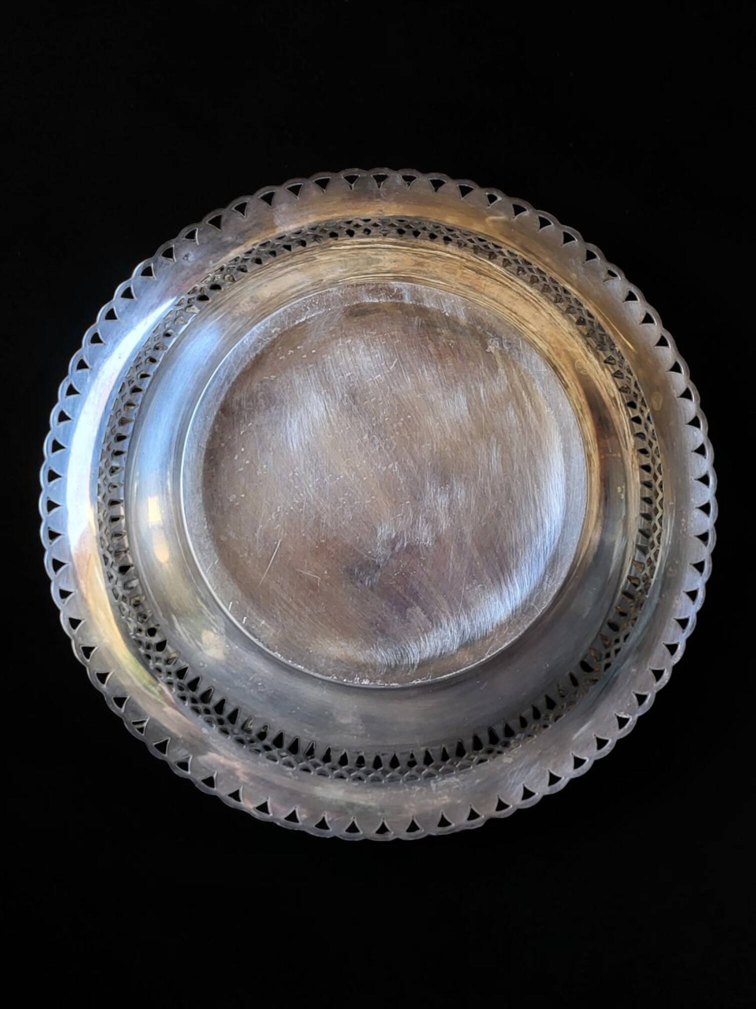 Silver-plated metal plate Germaine Monteil Paris