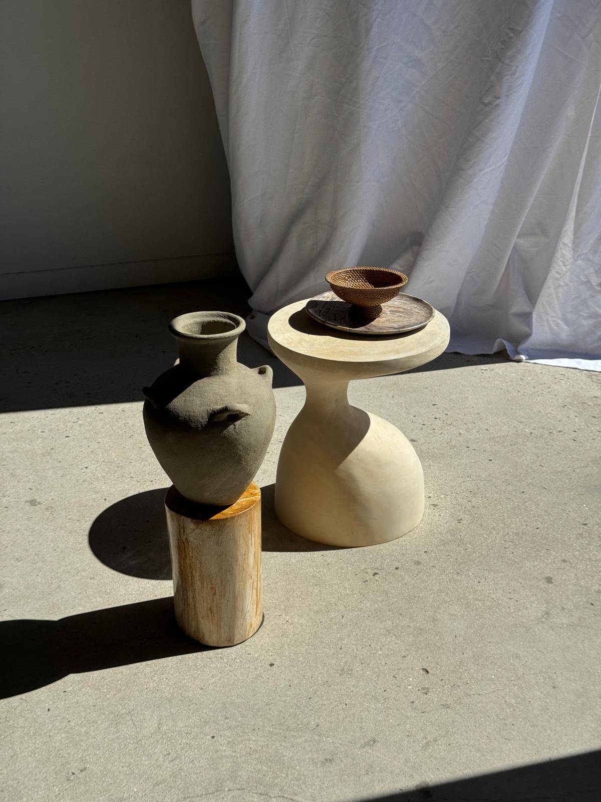 Petrified wood catchall or dish, grey with black rim, D29.5x25.5 -3321