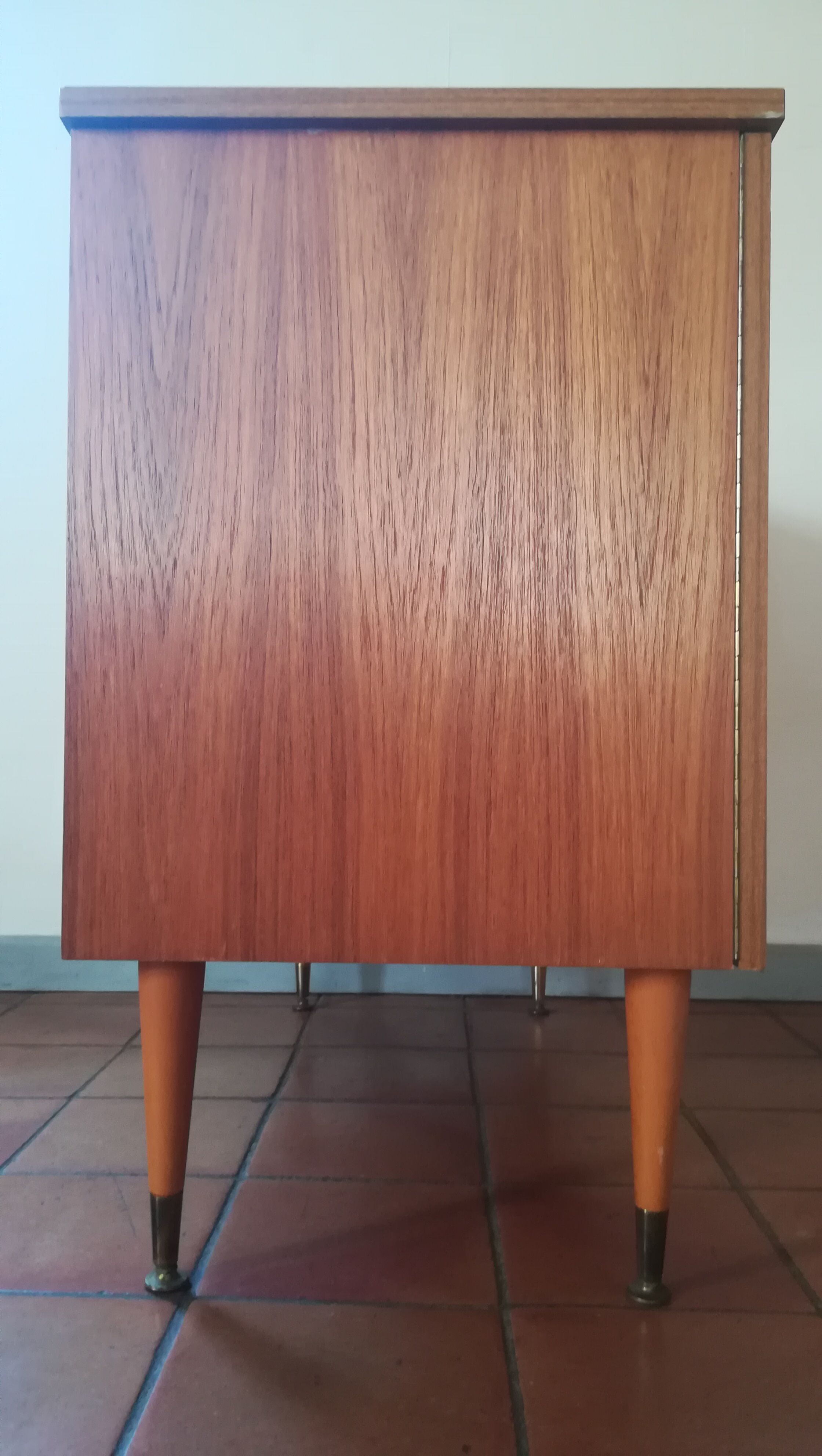 60s cupboard