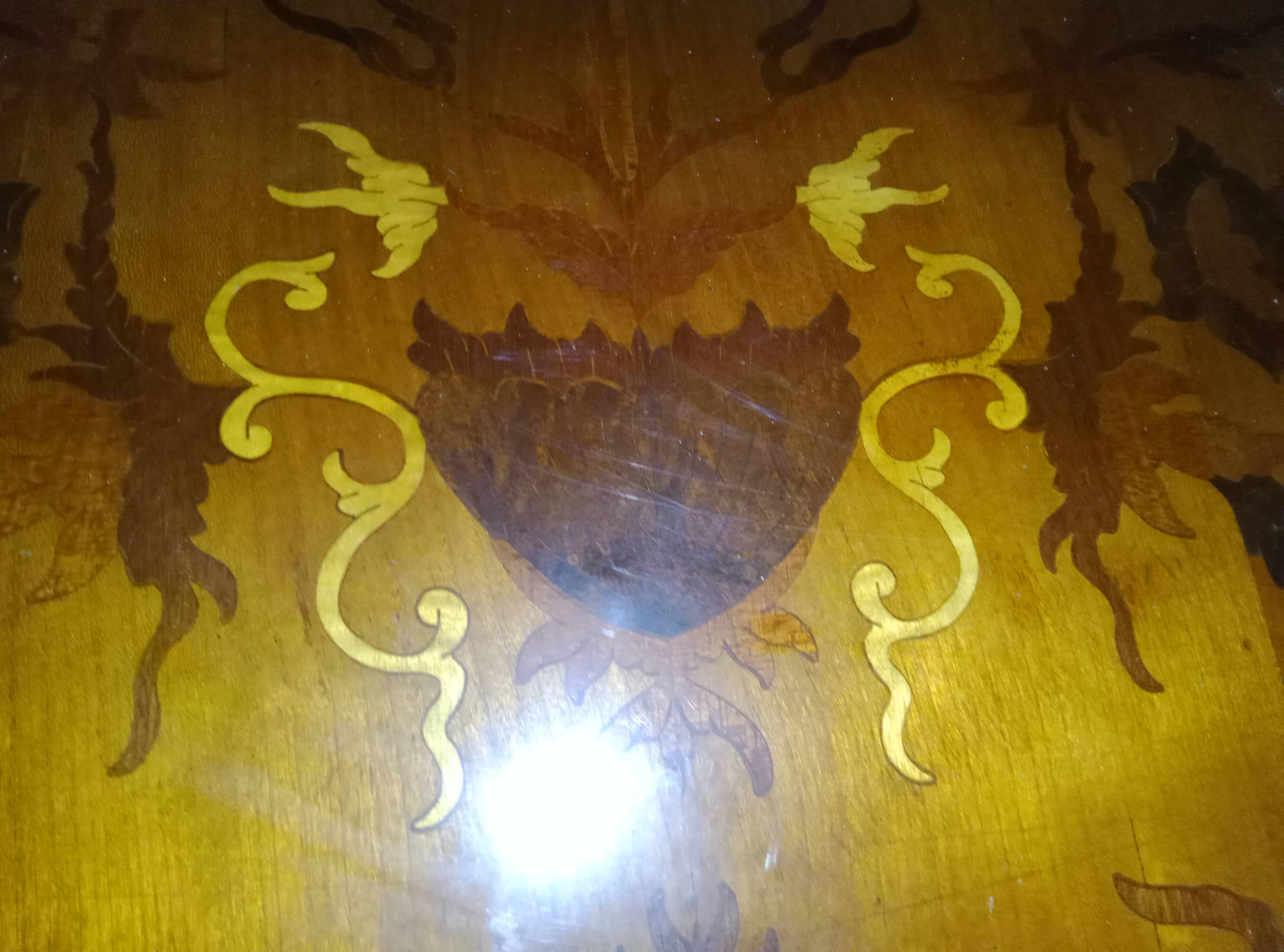 Console demi-lune Louis XV en marqueterie, style italien
