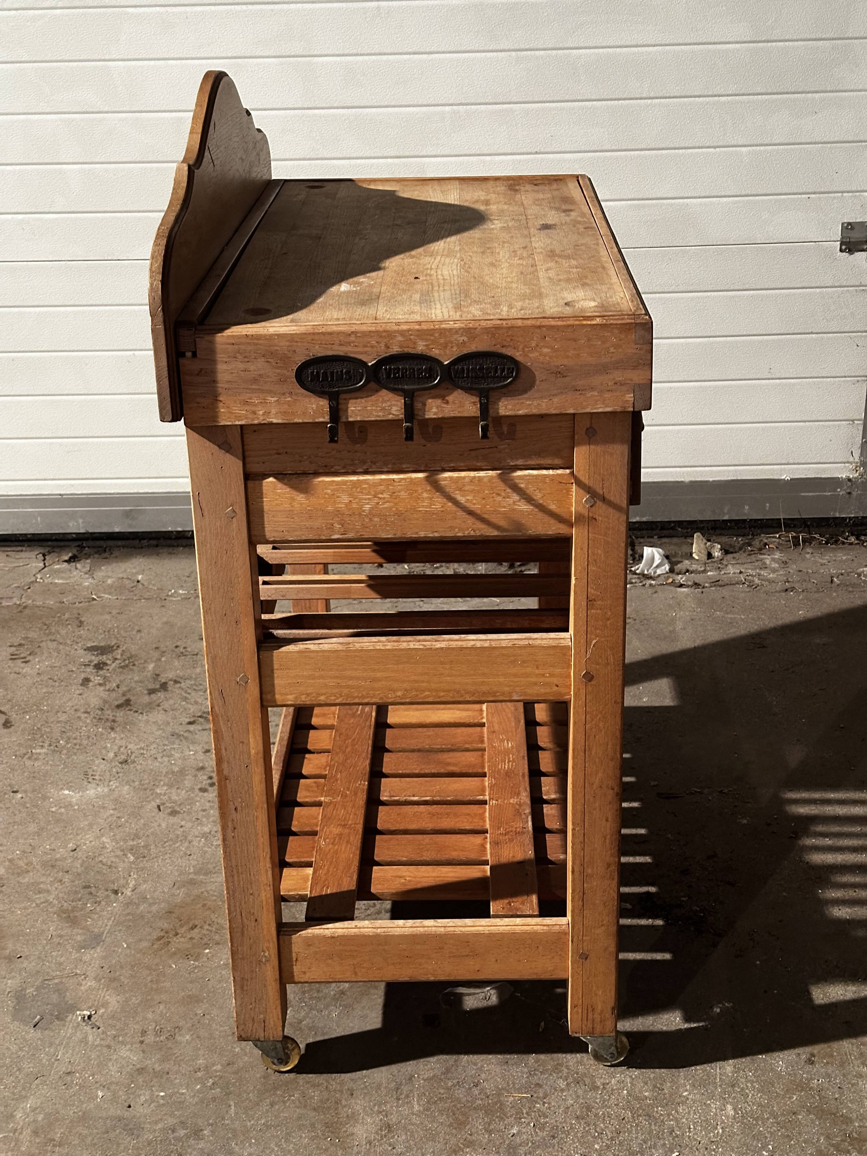 Meuble Billot - ancien meuble de boucher