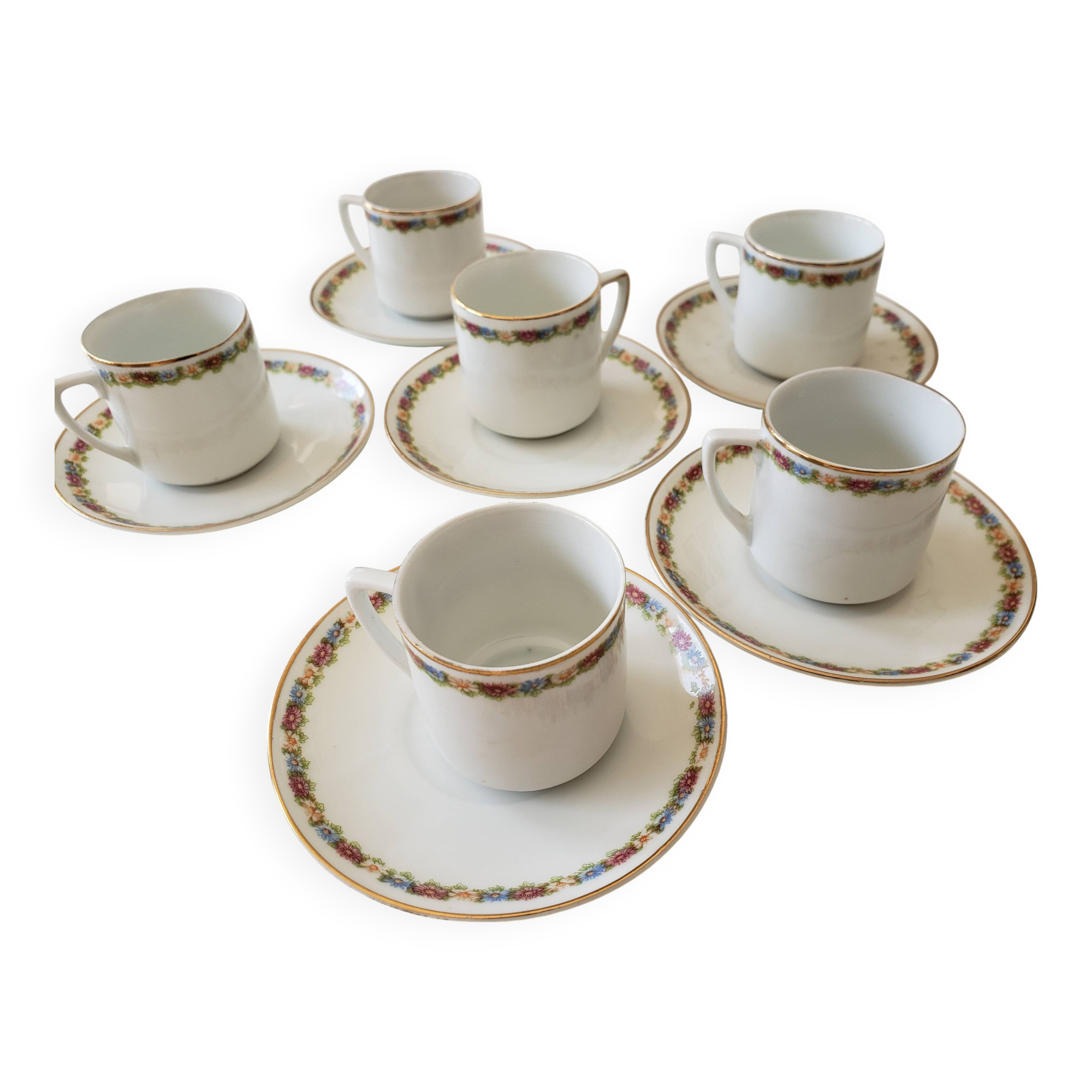 Set of 6 porcelain coffee cups