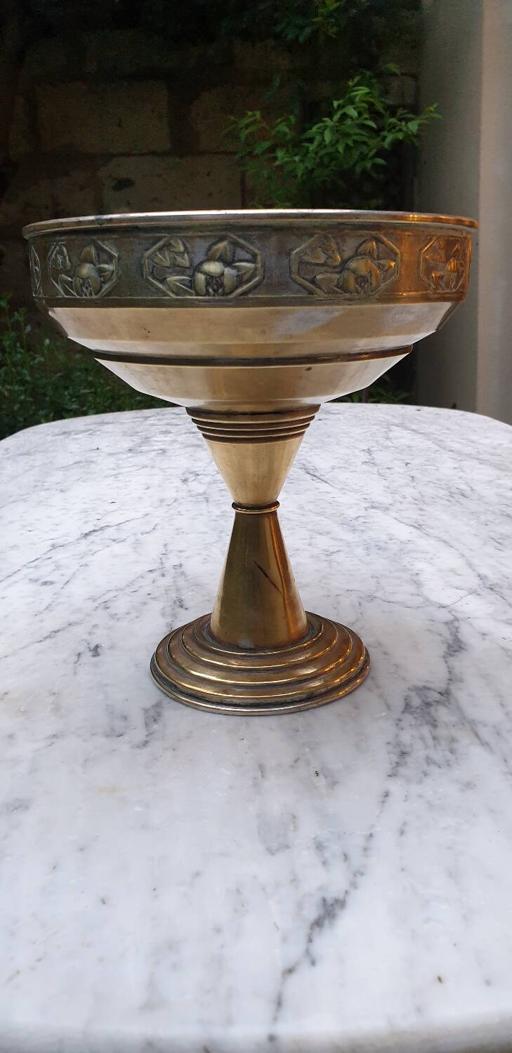 Brass fruit bowl