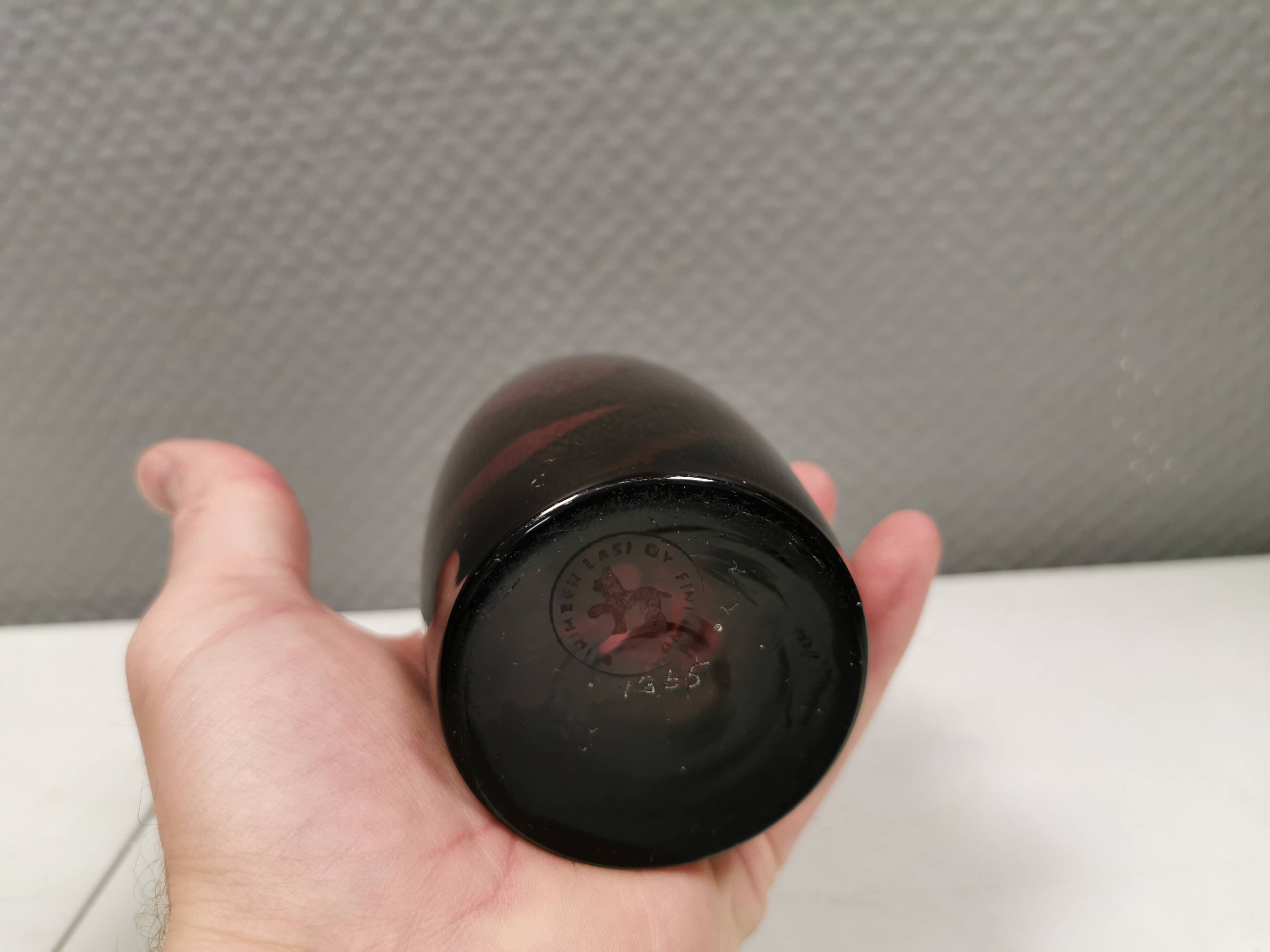 Timeless, mouth-blown glass vase, number 1365 by Tamara Aladin for Riihimäen Lasi Oy Finland 1960s