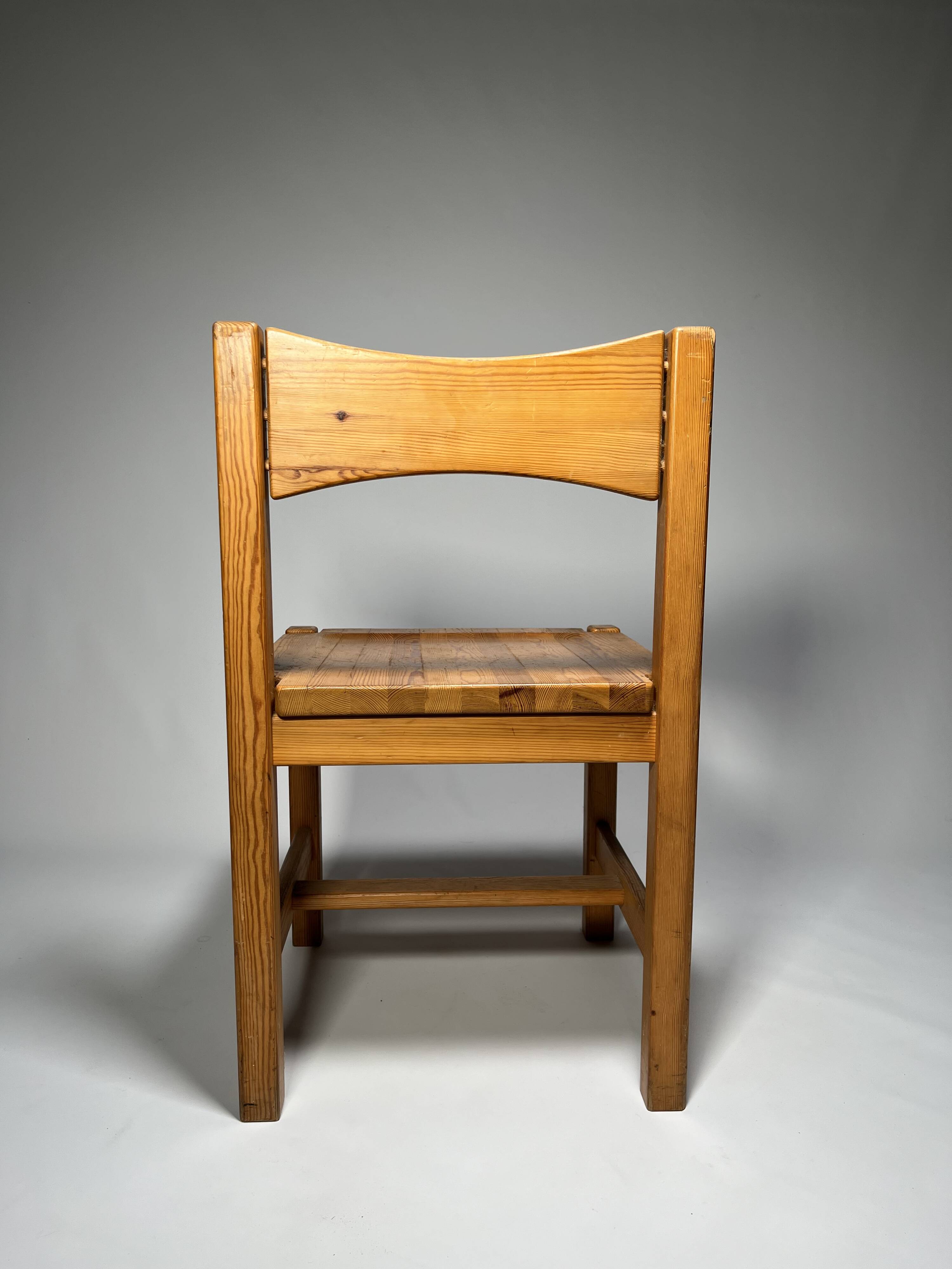 4 Chaises Ilmari Tapiovaara