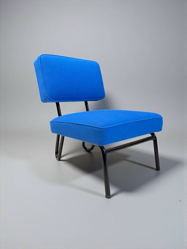 Chauffeuse design par Jacques Hitier pour tubauto 1952