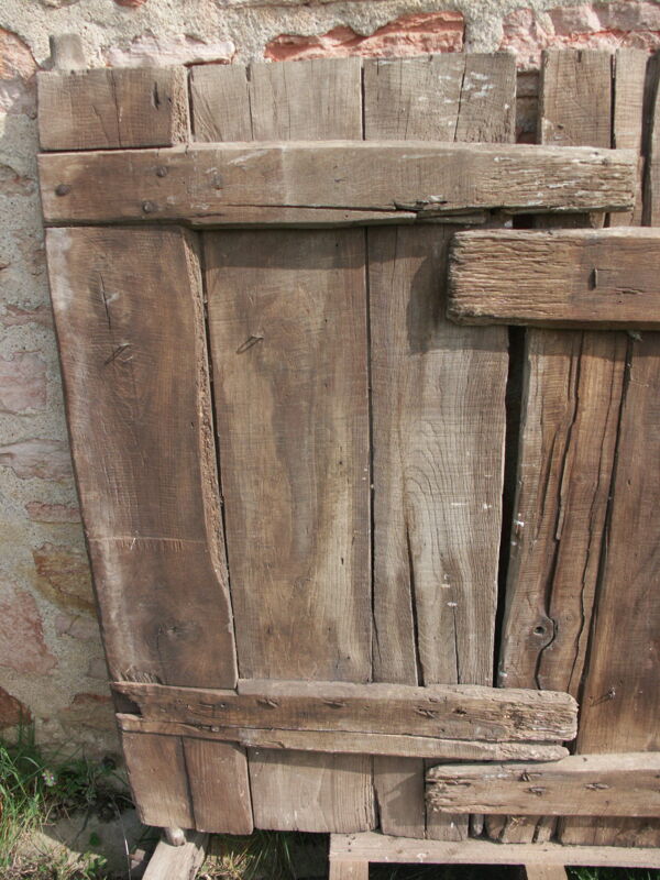 Paire de volets portes de grange du XVIII eme
