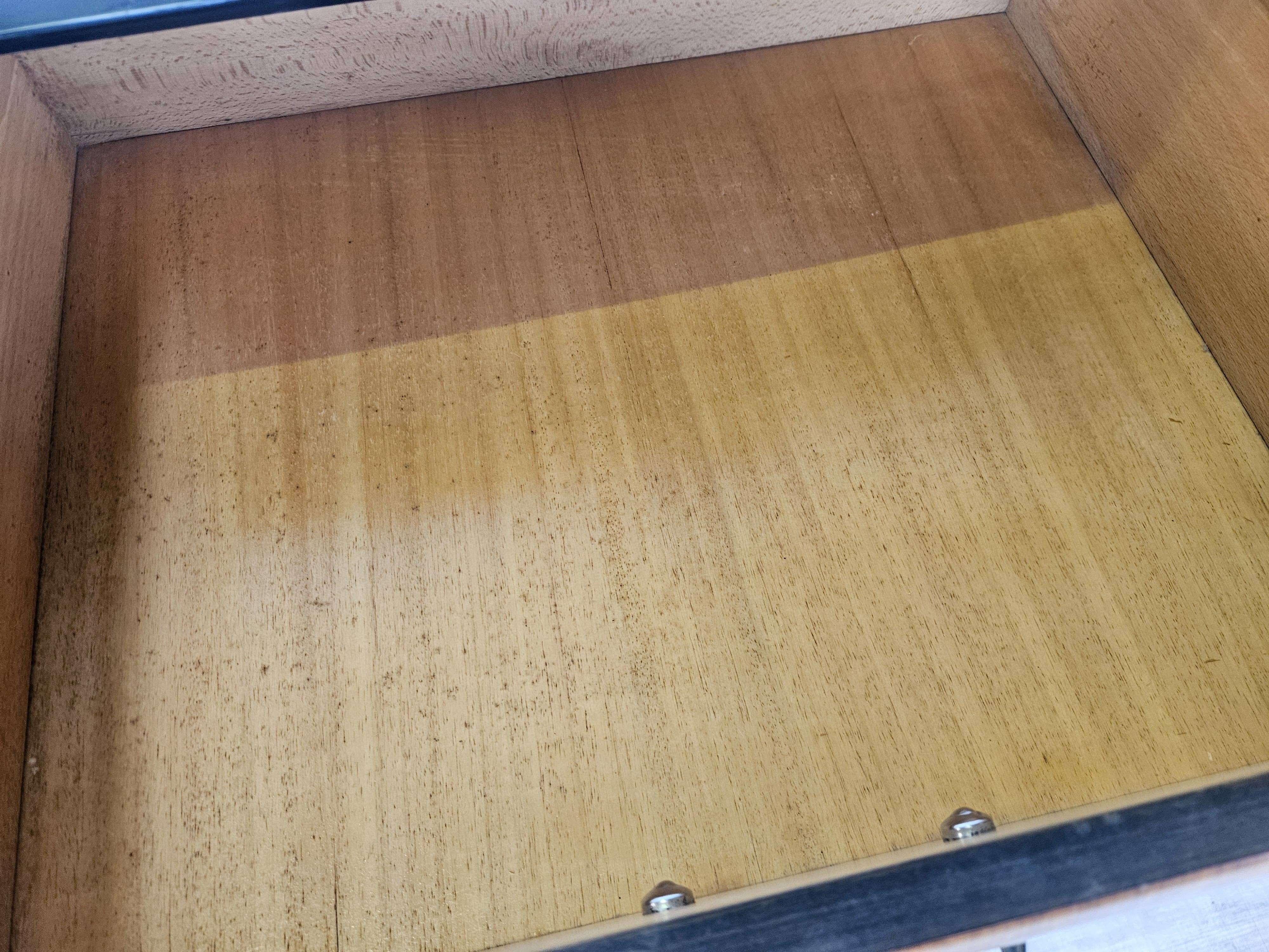 Mahogany burl chest of drawers with mirrored top