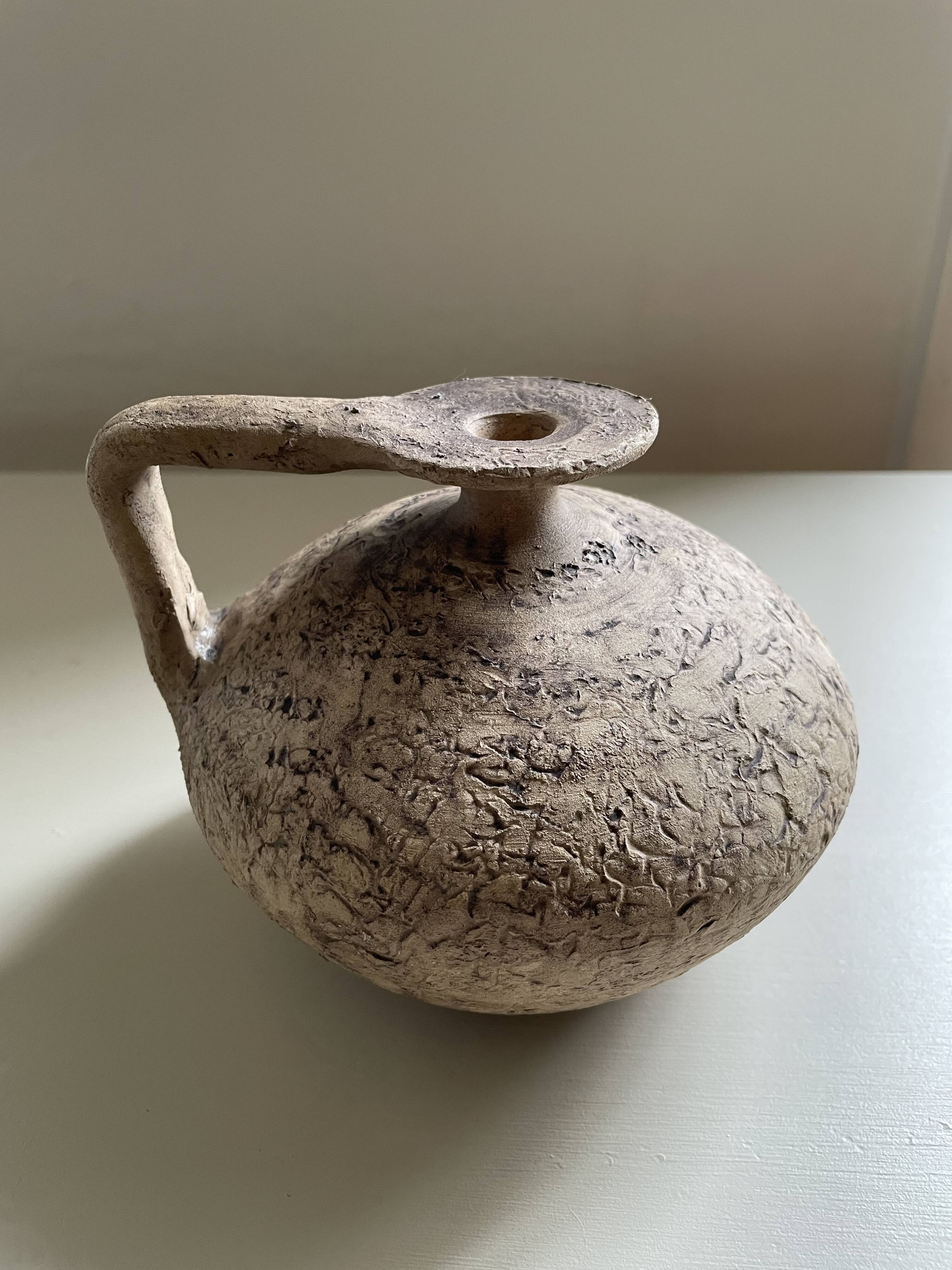 Antique Mediterranean terracotta jar H12.5cm