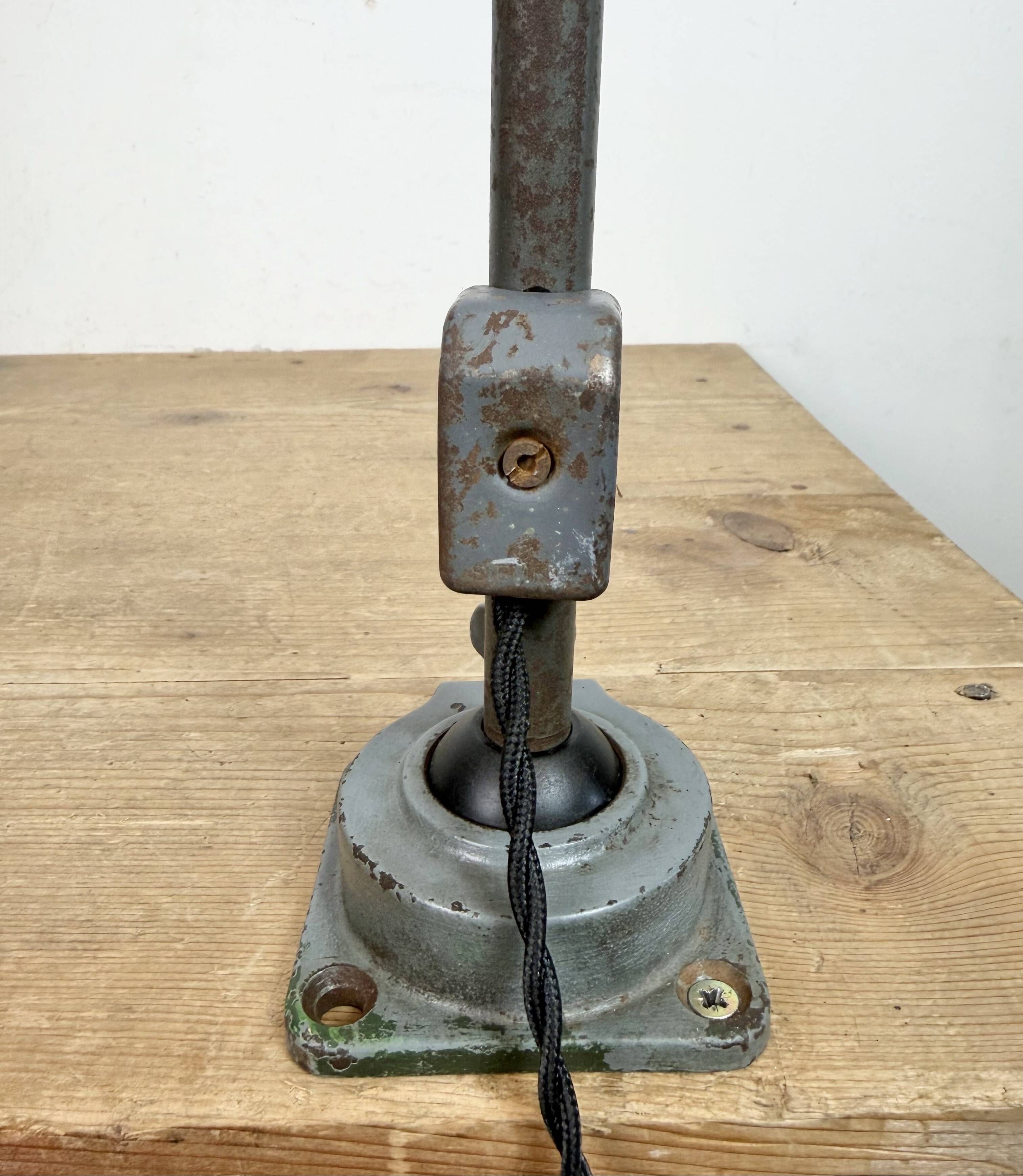 Industrial Grey Enamel Workshop Table Lamp from Siemens, 1950s