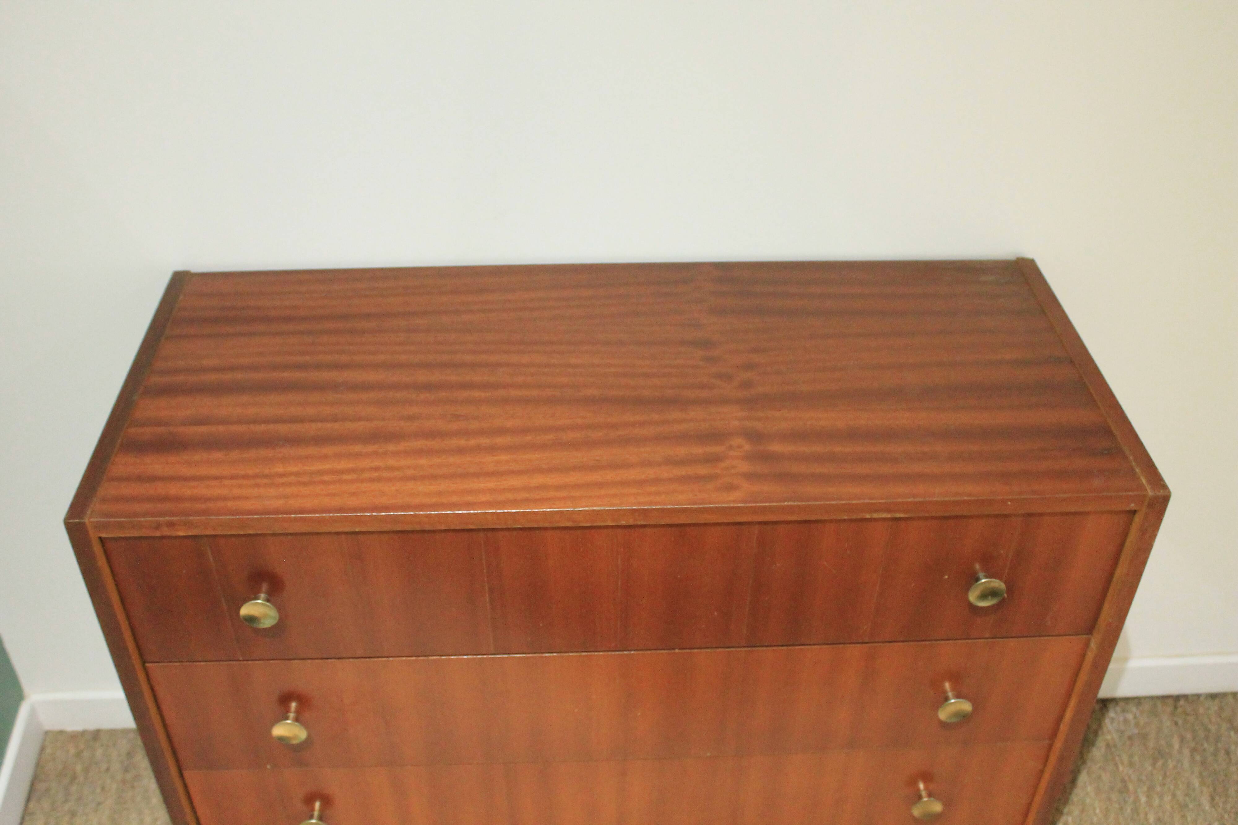 Vintage chest of drawers