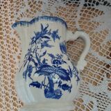 2 pichets anciens Lancaster