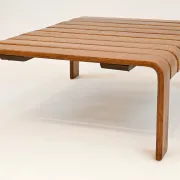 Table basse de salon en teck