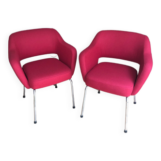 Pair of renovated "Conference" armchairs