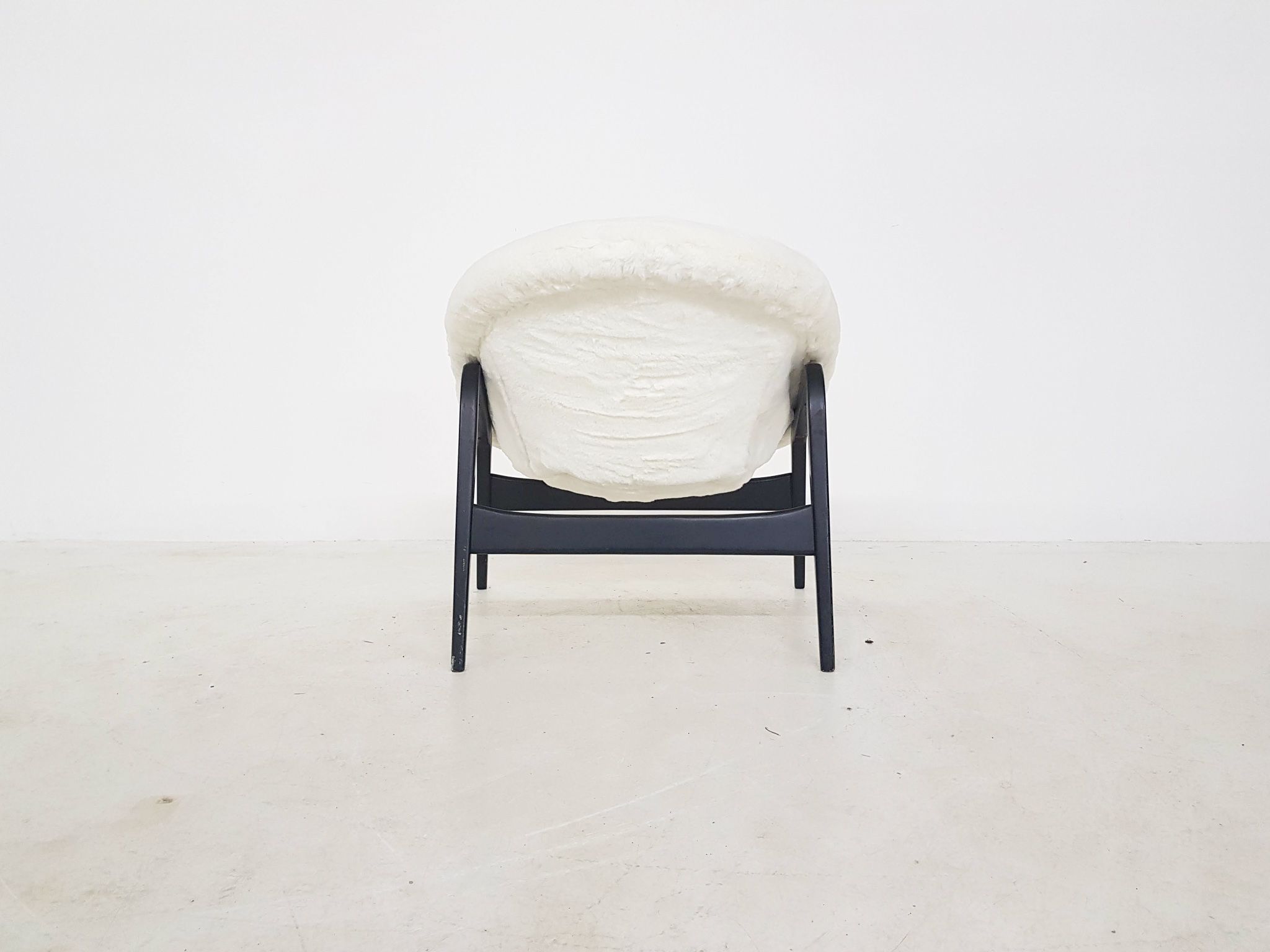 Hartmut Lohmeyer for Artifort lounge chair Model 118 "Columbus", The Netherlands 1957
