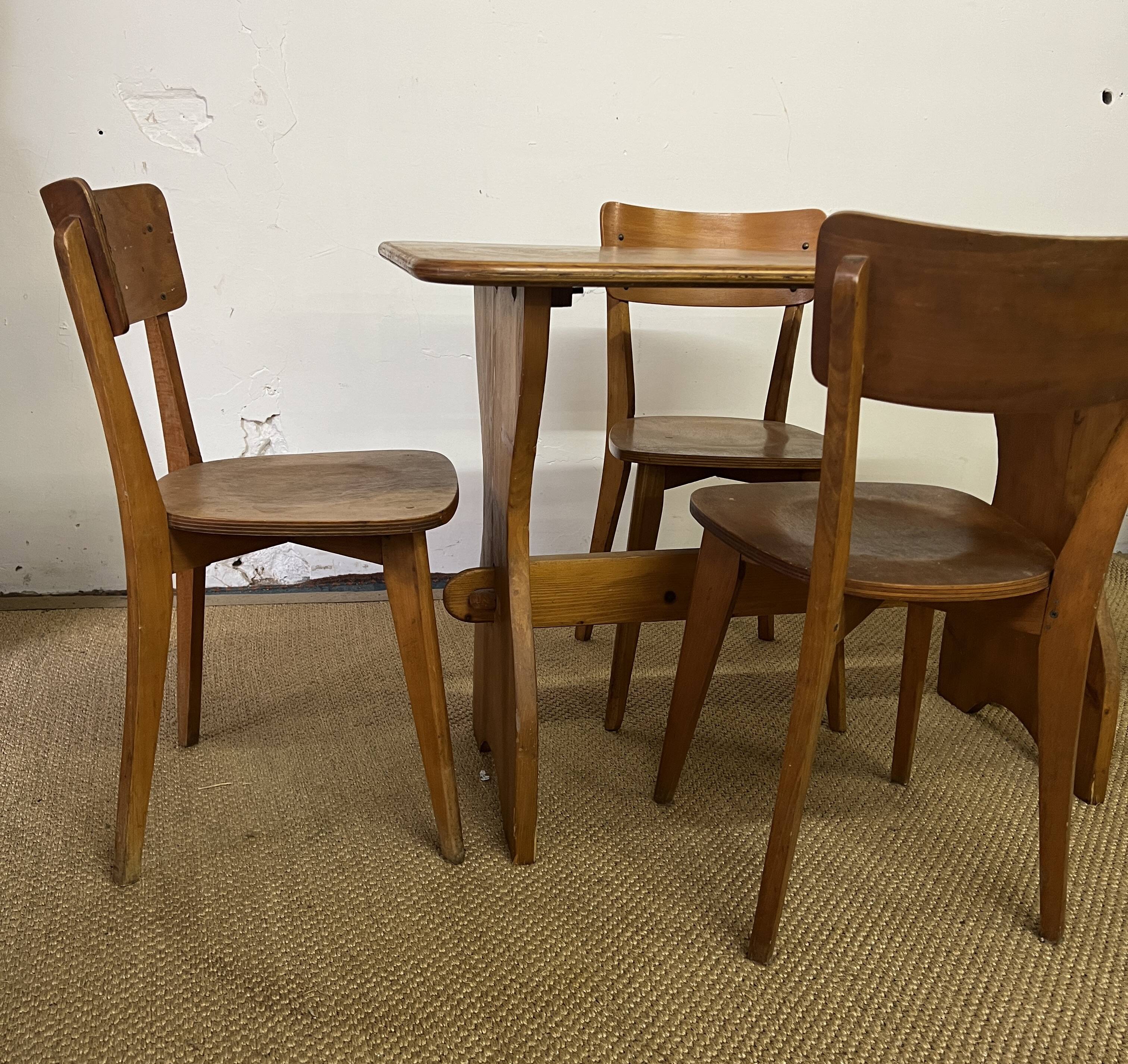 Vintage wooden table and 4 chairs set