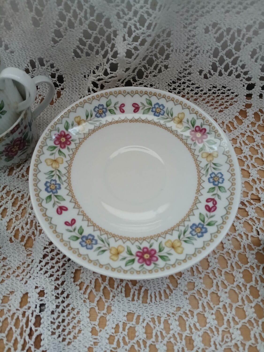 6 tasses + soupes anciennes/ années 50