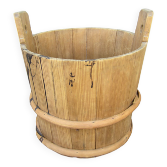 Rustic Scandinavian wooden bucket from the 19th century