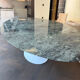 Table ovale Knoll Eero Saarinen